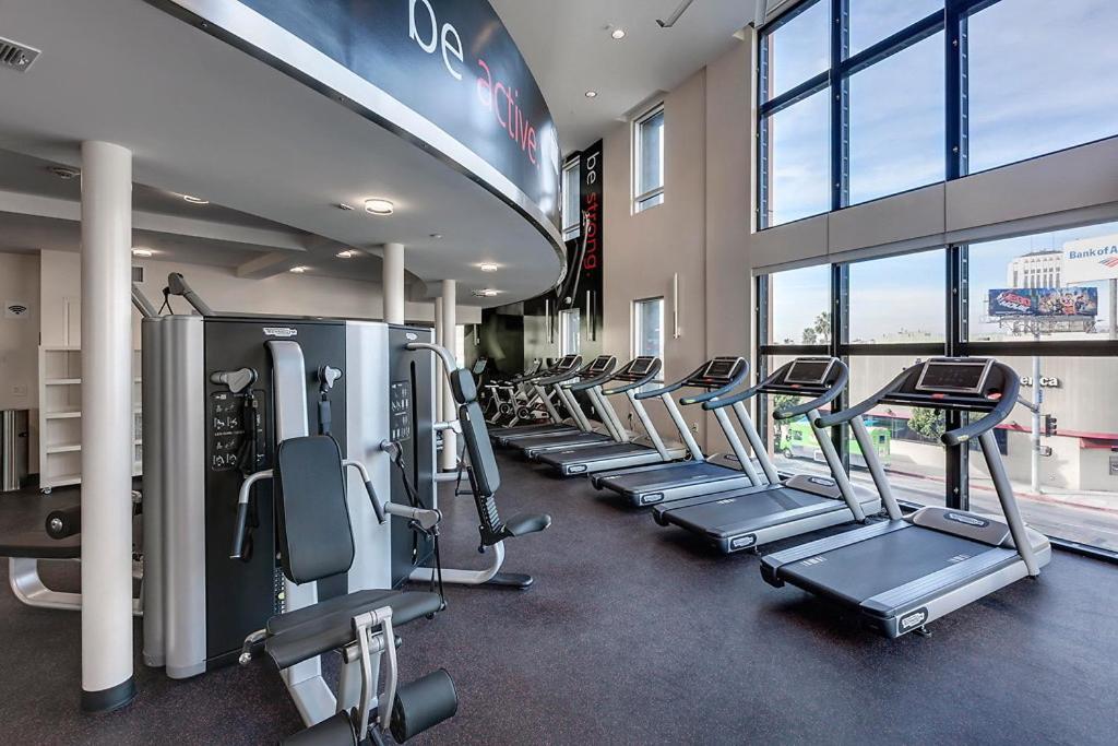 Luxury 2 Bedrooms 2 Bathrooms With Pool And Gym ロサンゼルス エクステリア 写真