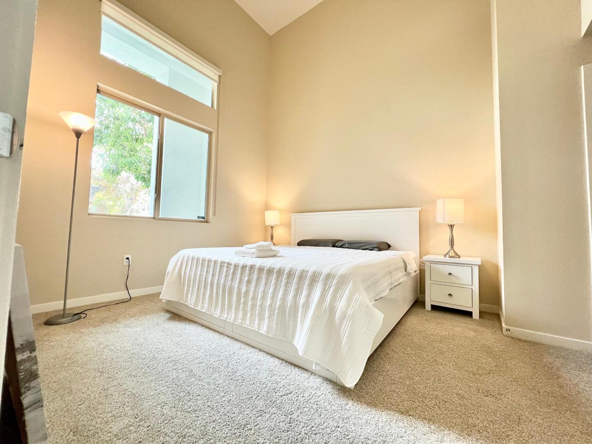 Luxury 2 Bedrooms 2 Bathrooms With Pool And Gym ロサンゼルス エクステリア 写真