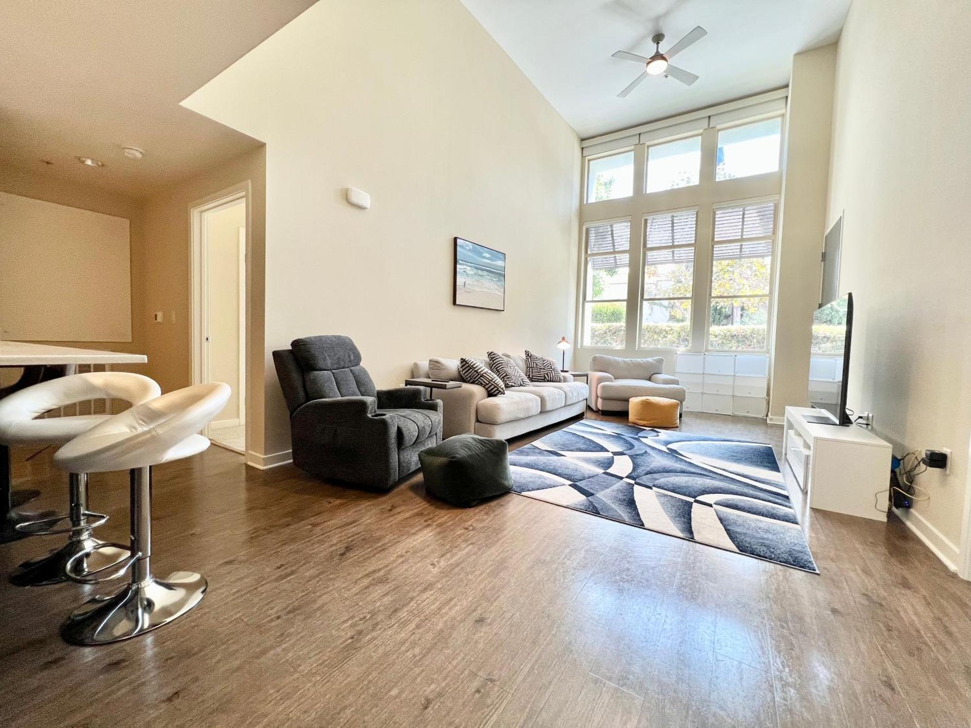 Luxury 2 Bedrooms 2 Bathrooms With Pool And Gym ロサンゼルス エクステリア 写真